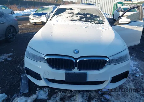 2017 BMW 540I xDrive z USA, uszkodzony, nr VIN WBAJE7C35HG479441